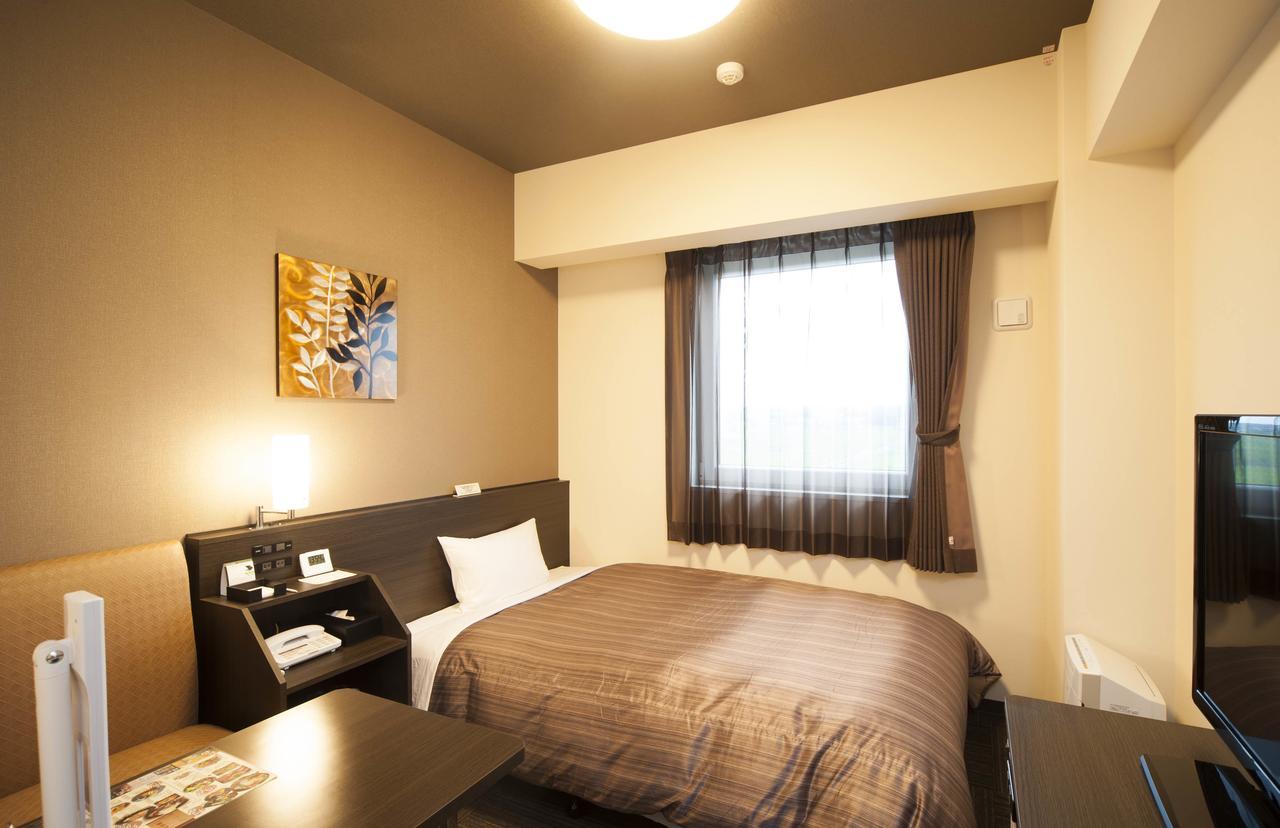 Hotel Route-Inn Кисаразу Екстериор снимка