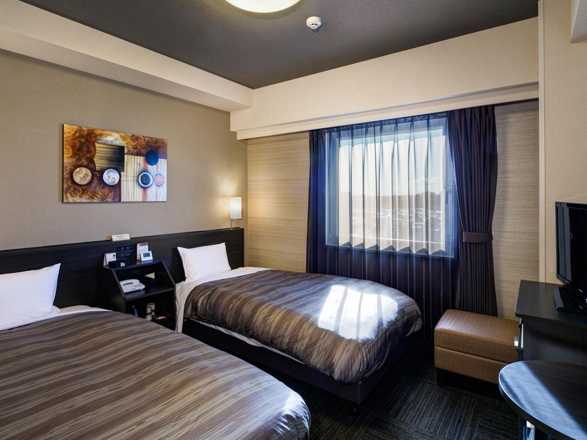 Hotel Route-Inn Кисаразу Екстериор снимка